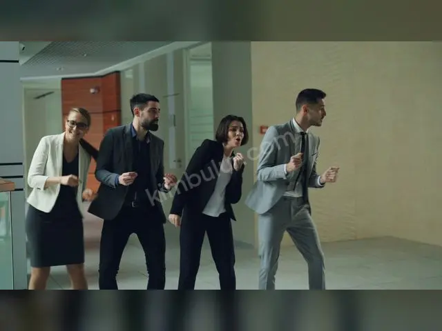 Oto Galeri Satış Danışmanı Aranıyor — Dönemsel / Proje