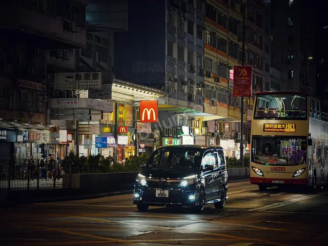 2016 Volkswagen Multivan Sport — Tramer Kaydı Düşük
