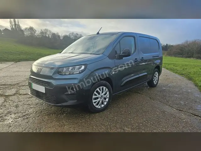 2017 Ford Tourneo Custom Titanium — Masrafsız — fotoğraf 3