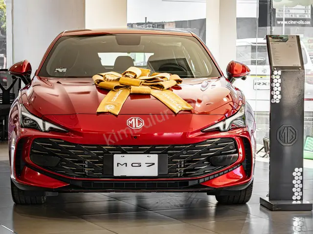 2025 MG MG5 Executive — Tramer Kaydı Düşük — fotoğraf 4