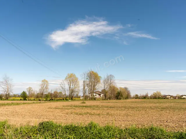 Erciş 9.500 m² Kiralık Ticari İmarlı Arsa — fotoğraf 2