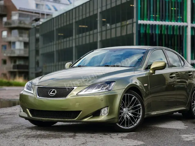 2011 Lexus RX Sport — Az Yakan