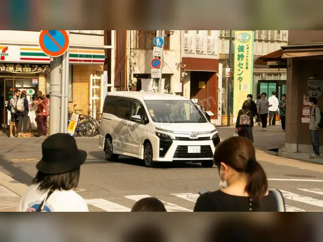 2021 Volkswagen Caddy Titanium — Ekspertiz Raporlu — fotoğraf 3