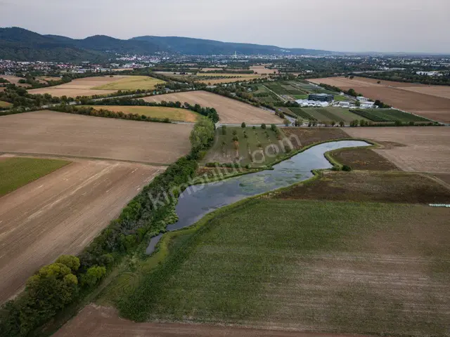 Bağcılar 6.900 m² Satılık Villa İmarlı Arsa — fotoğraf 3